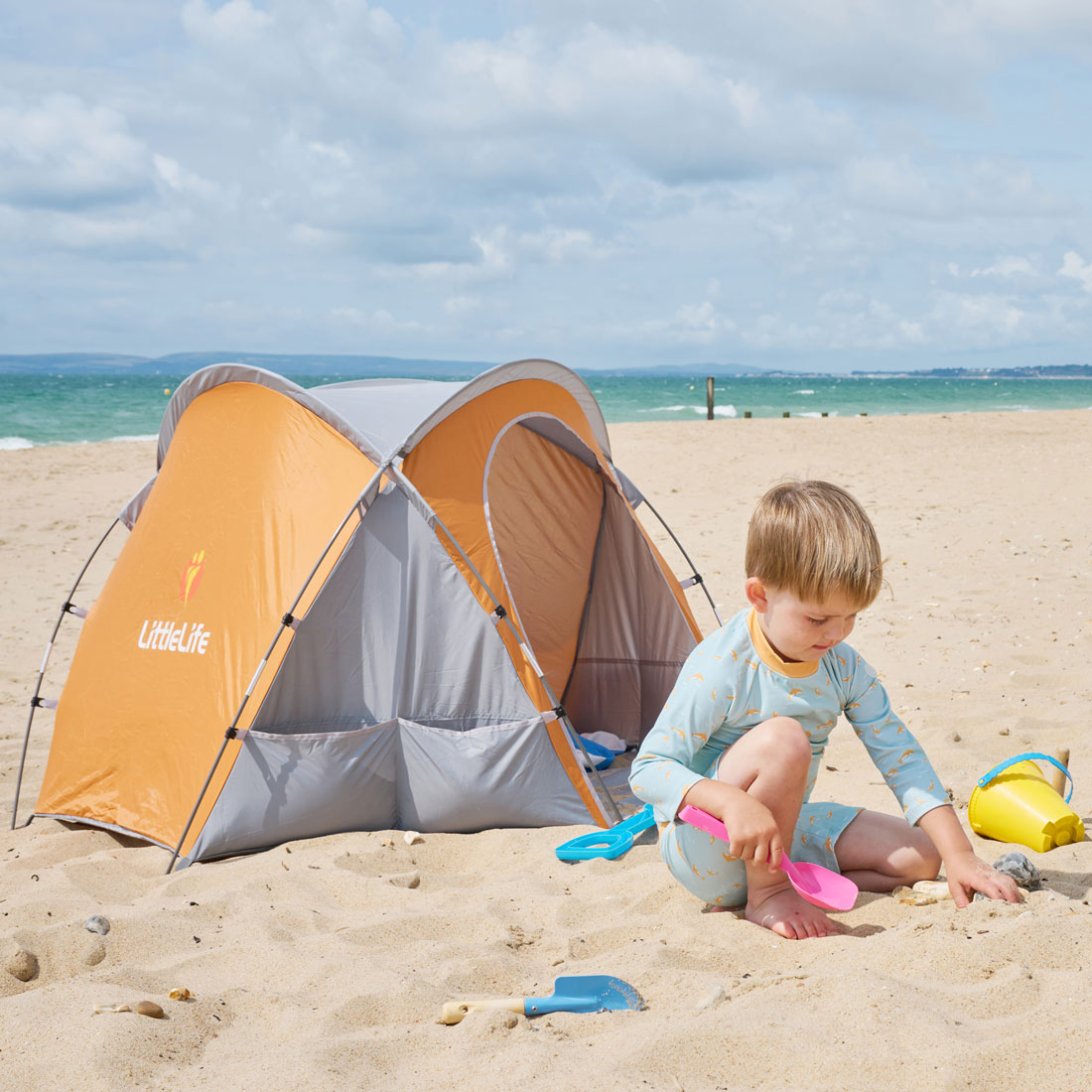 Compact Beach Shelter